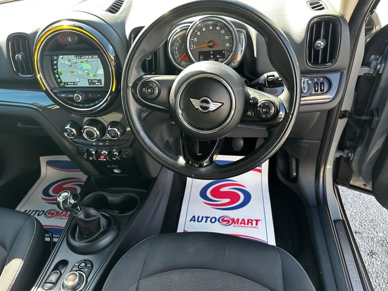 2017 MINI Countryman 1.5 Cooper Euro 6 (s/s) 5dr HATCHBACK Petrol Manual