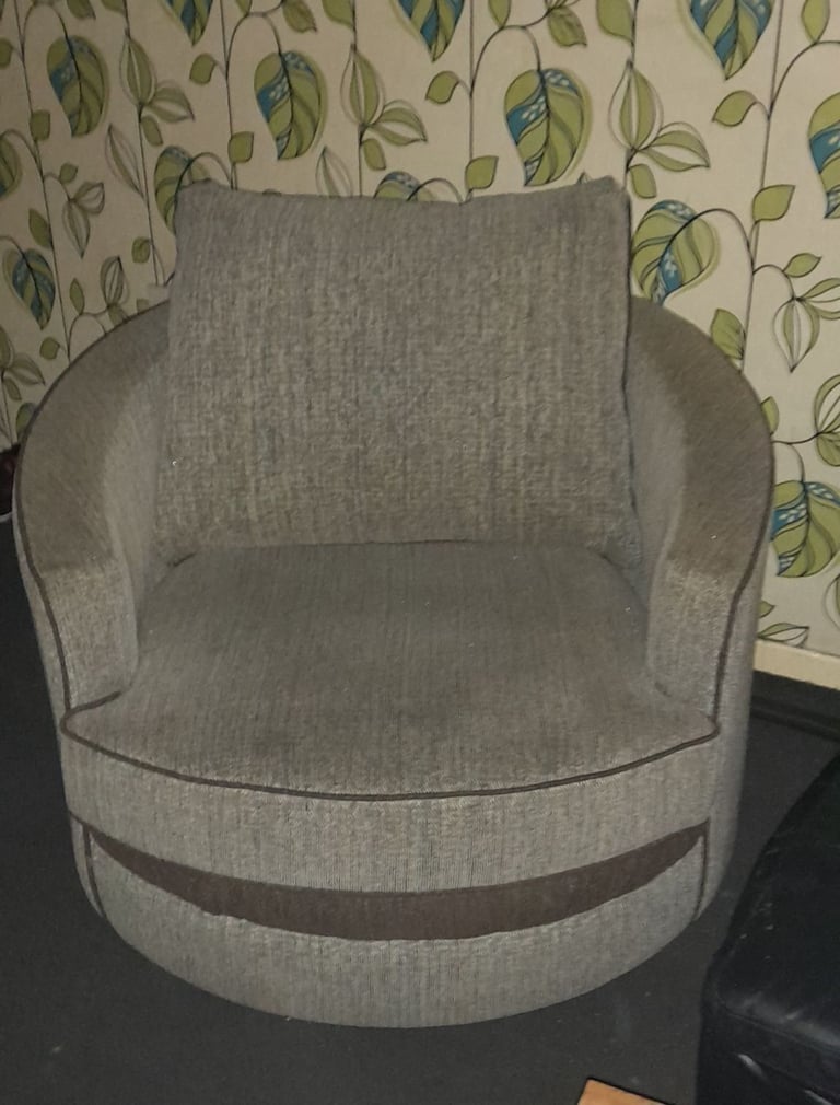 Comfy cuddle chair