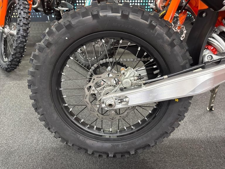 2025 KTM Offroad Enduro 250 EXC Petrol orange 6 Speed