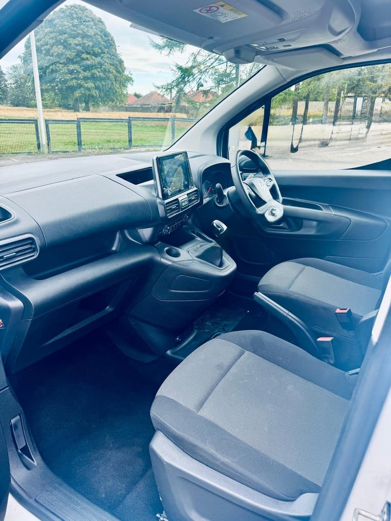 VAUXHALL COMBO 1.6 Turbo D 2300 Sportive 2020