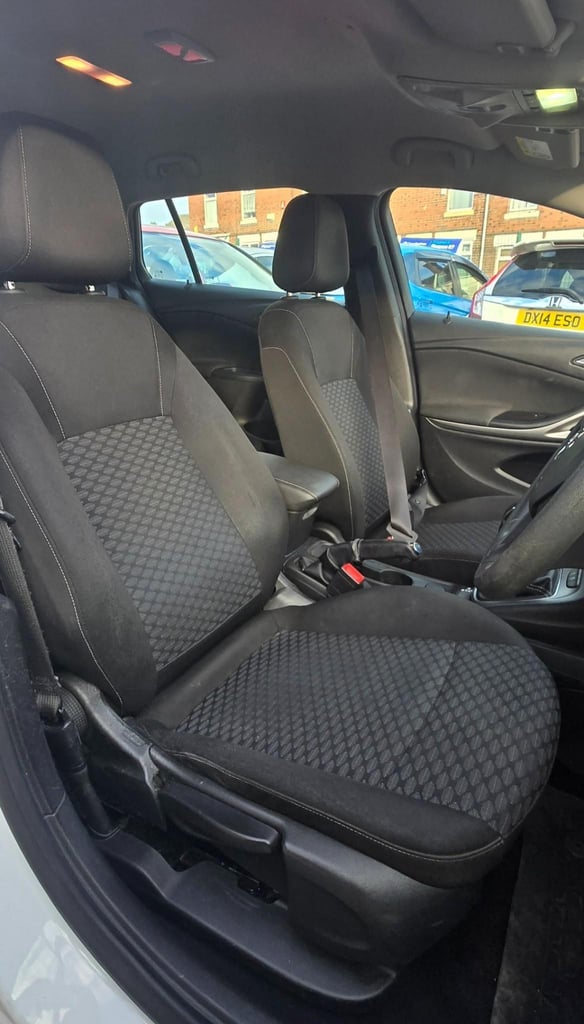 2017 Vauxhall Astra CDTI S/S Estate Diesel Manual