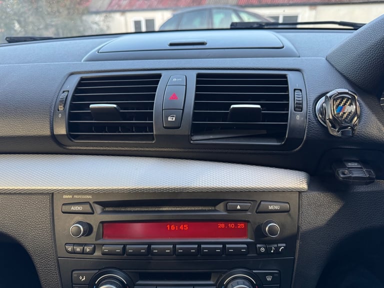 2011 BMW 1 Series 118d M Sport 2dr COUPE Diesel Manual