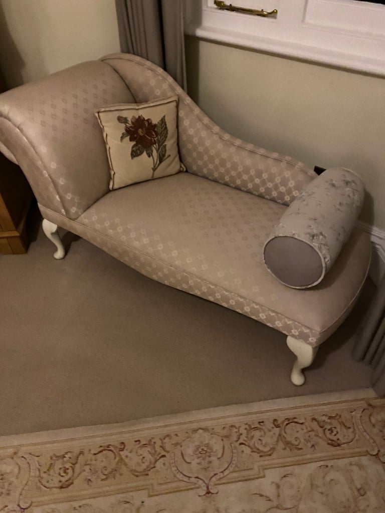 image for chaise longue