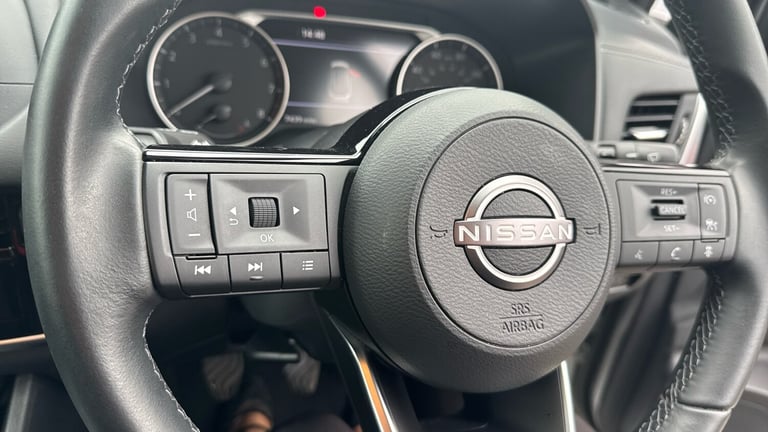 2022 Nissan Qashqai 1.3 DiG-T MH Acenta Premium 5dr Petrol Hatchback Hatchback Petrol Manual