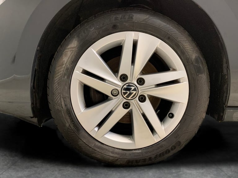 2021 Volkswagen Golf 2.0 TDI Life 5dr HATCHBACK DIESEL Manual