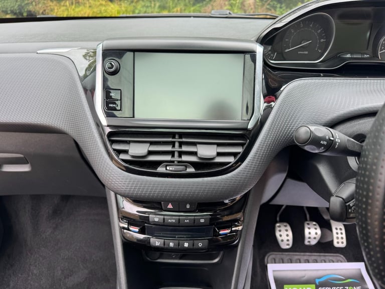 2016 Peugeot 208 1.2 Puretech Gt Line Hatchback HATCHBACK Petrol Manual