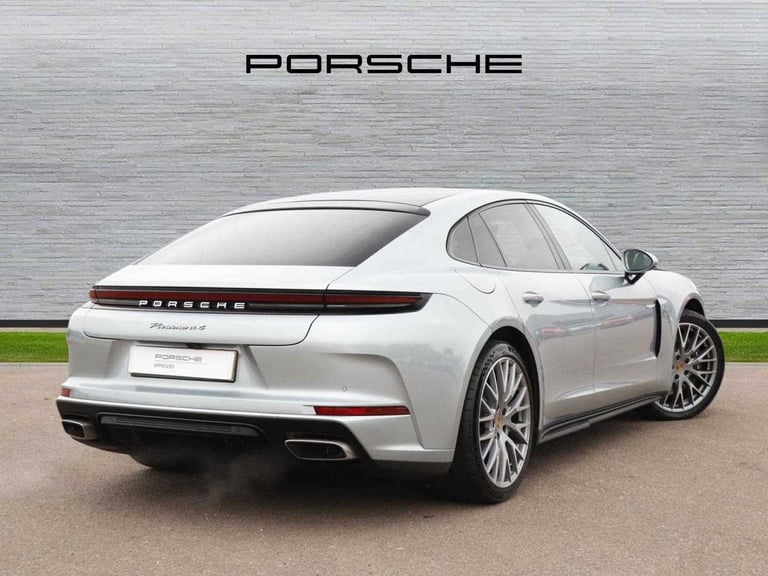 2025 Porsche Panamera Hatchback 2.9 V6 4 E-Hybrid 5dr PDK Hatchback Plug-In Hy Automatic