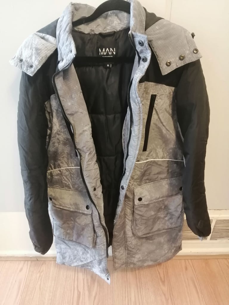 image for Boohoo New Longline Hooded Puffer Coat