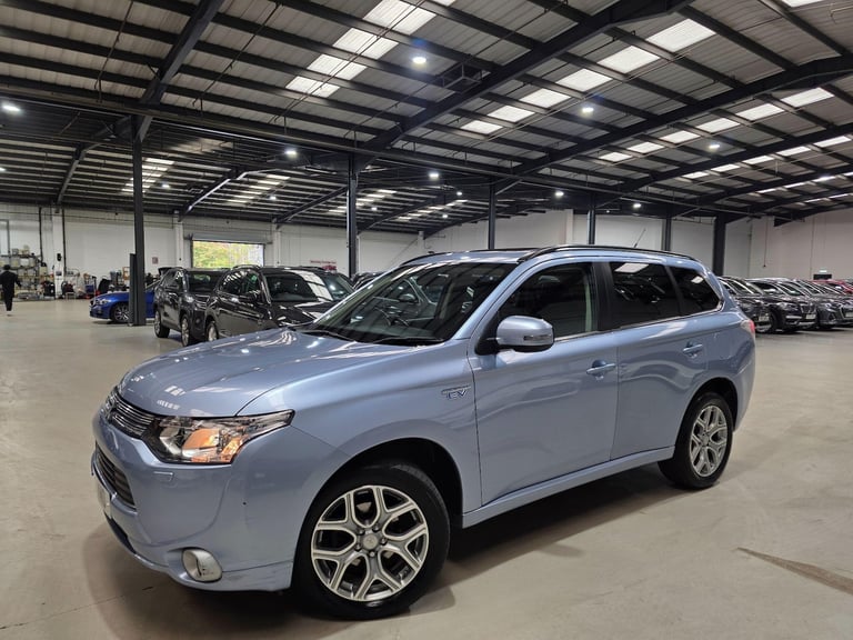 2015 Mitsubishi Outlander 2.0h 12kWh GX4h CVT 4WD Euro 5 (s/s) 5dr ESTATE Petrol/Electric Hybrid ...