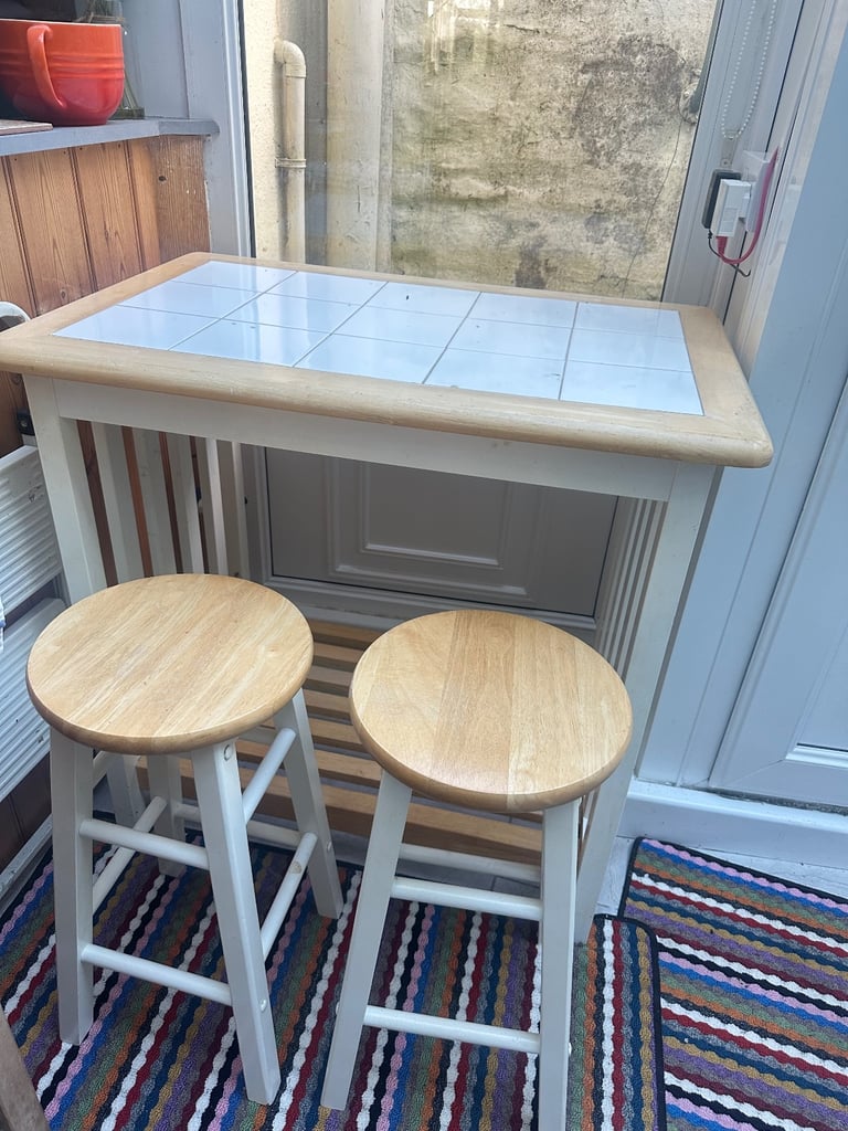 image for Breakfast bar and stools
