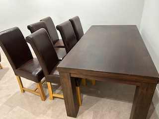 A MODERN 6/8 SEATER DINING TABLE & 6 MATCHING LEATHER HIGH BACK CHAIRS ,GOOD CONDITION,DELIVERY
