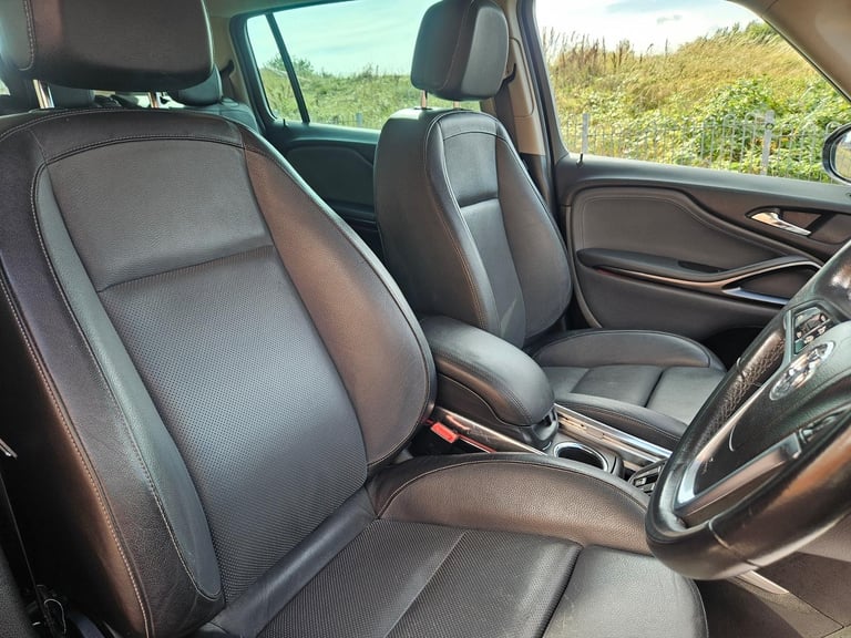 Vauxhall Zafira 2.0CDTi elite Tourer automatic 7 seater 
