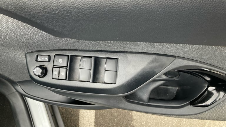 2022 Toyota Yaris Cross 1.5 Hybrid Dynamic AWD 5dr CVT Hybrid Estate Estate Hybrid Automatic