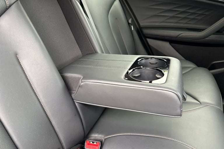 2025 MG MG HS 106290 Hatchback Petrol Manual