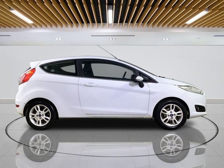 2016 Ford Fiesta 1.25 82 Zetec 3dr HATCHBACK PETROL Manual