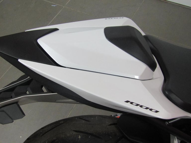 2025 Honda CB1000 HORNET - EX-DEMONSTRATOR