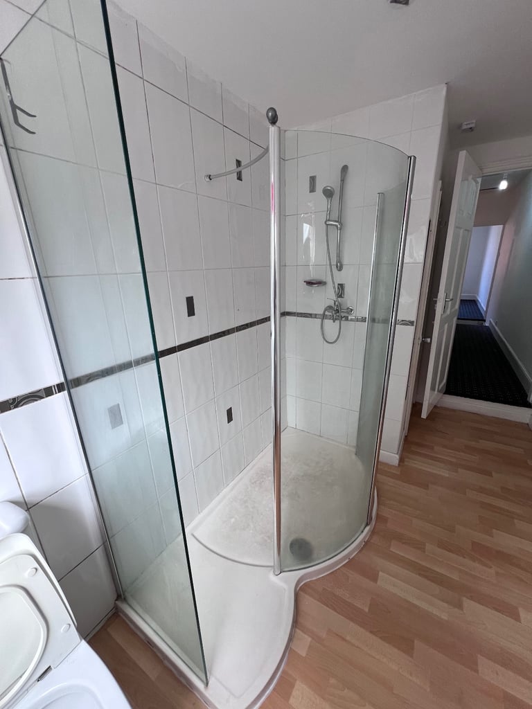 2 Bed Terraced House, Rowan Street, LE3 - Available from 22 November 2025