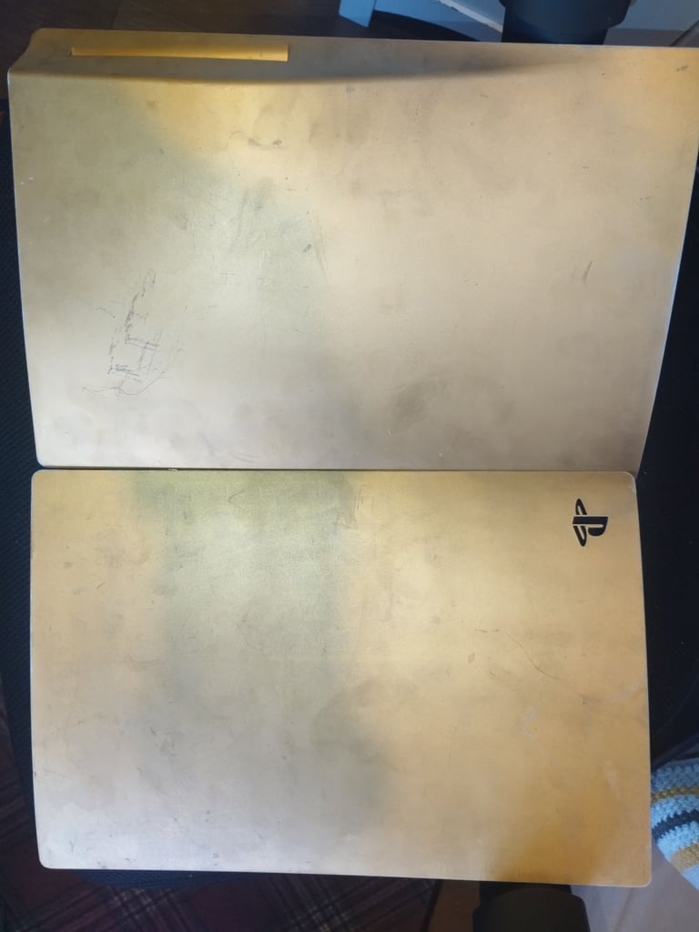 PS5 Golden Face plates