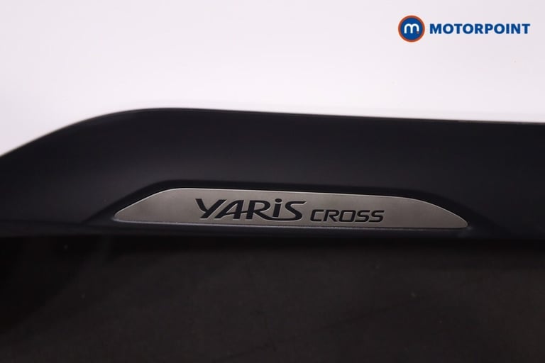 2023 Toyota Yaris Cross 1.5 Hybrid Design 5dr CVT Estate Hybrid Automatic