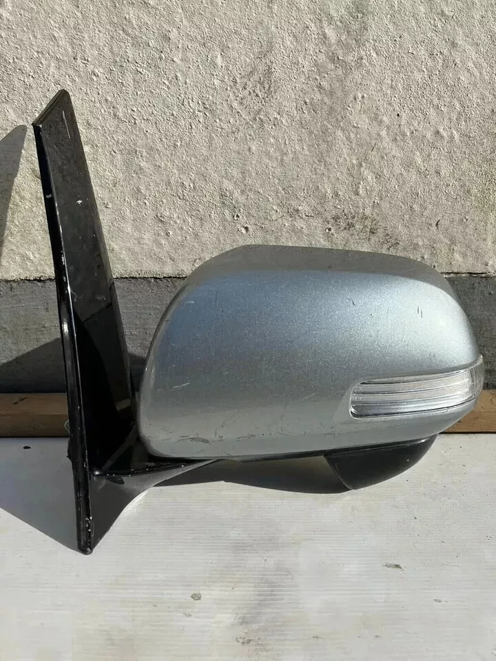 Genuine Toyota Estima Right side mirror 2007-2015 Silver