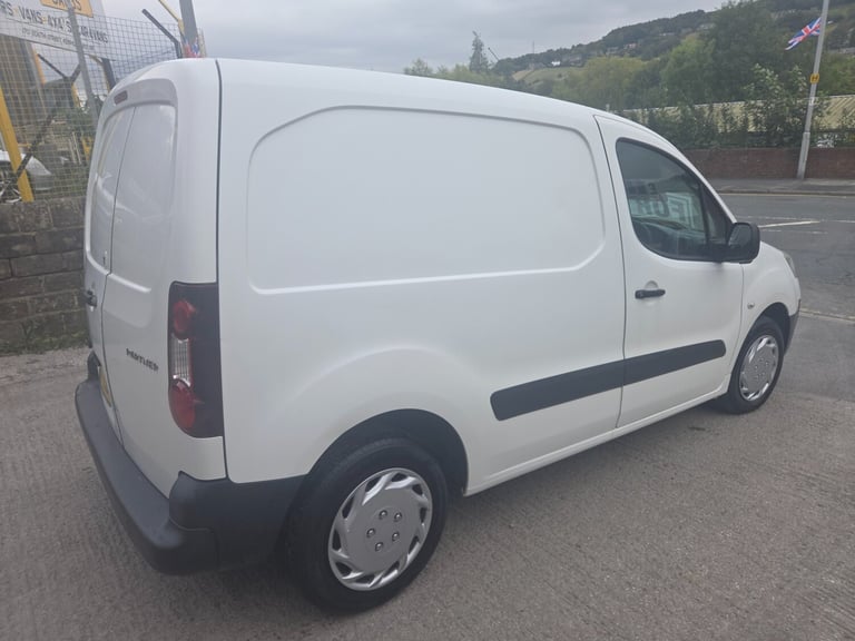 2014 Peugeot Partner 625 SE 1.6 HDi 75 Van PANEL VAN Diesel Manual