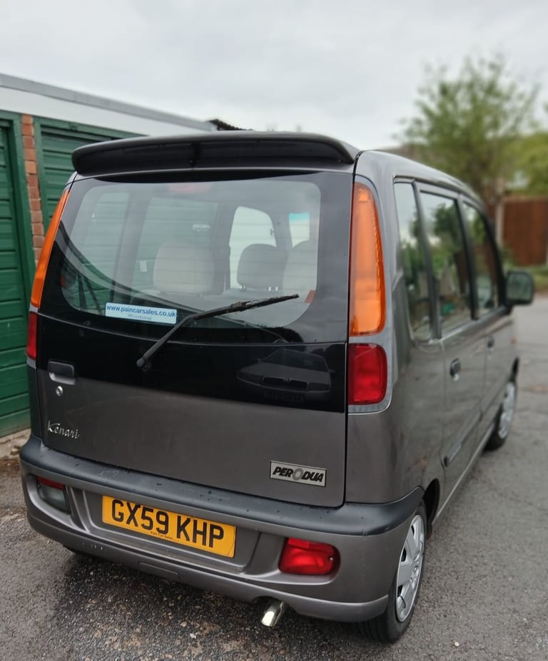 2010 perodua  kenari mpv  995