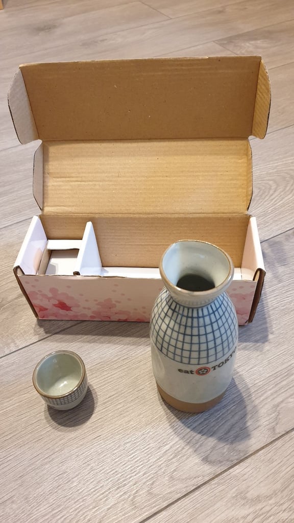 Sake bottle &cup set Eat Tokyo 