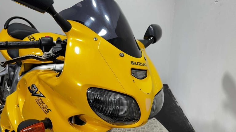Suzuki SV650 SV650 2002 15K GOOD RUNNING CLASSIC A2 V TWIN CARBED BIKE