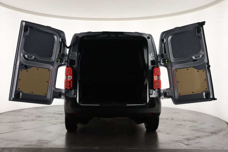 2025 Peugeot Expert PV Standard 1.5 BlueHDi 120 Professional S&amp;S MT6 Panel Van Diesel Manual