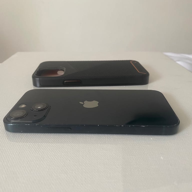 iPhone 13 mini 128gb UNLOCKED 