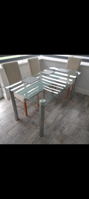 Nabu extendable dining table deals