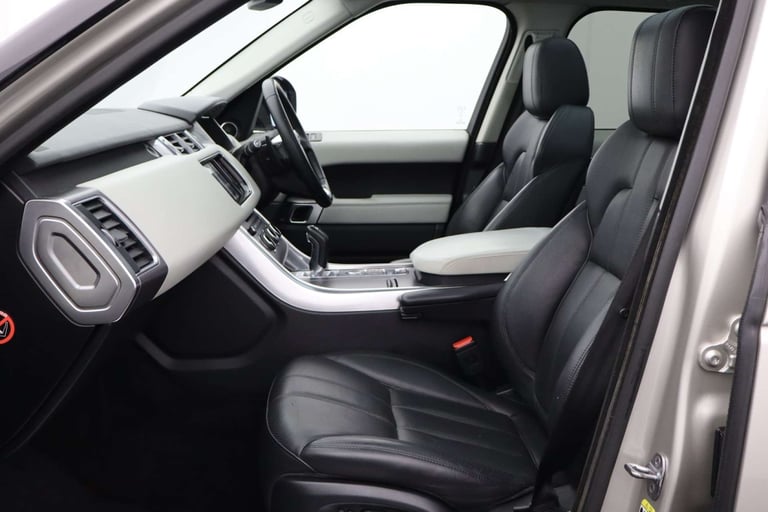 2015 Land Rover Range Rover Sport 3.0 Range Rover Sport HSE SDV6 Auto 4WD 5dr SUV Diesel Automatic