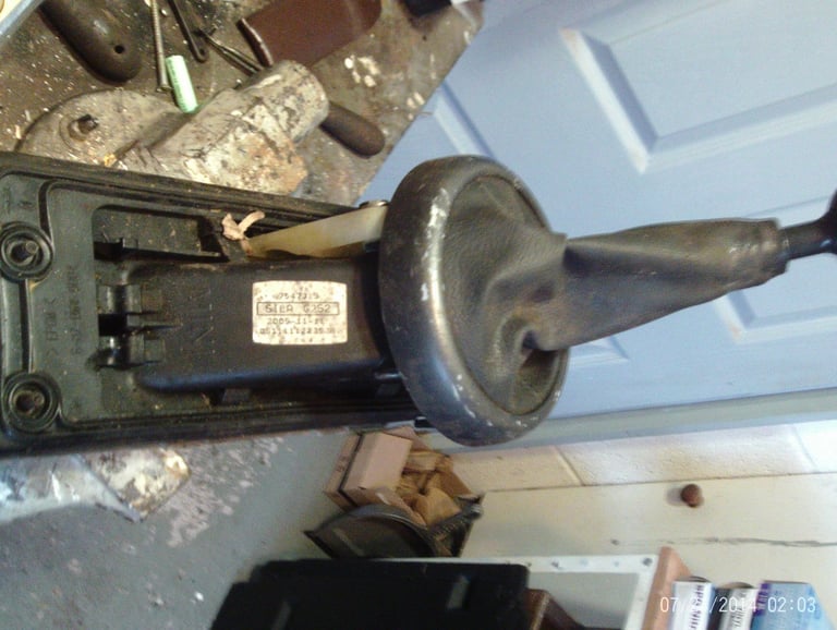 BMW MINI COOPER 5 SPEED GEAR CHANGE SELECTOR AND CABLES  R50/R52