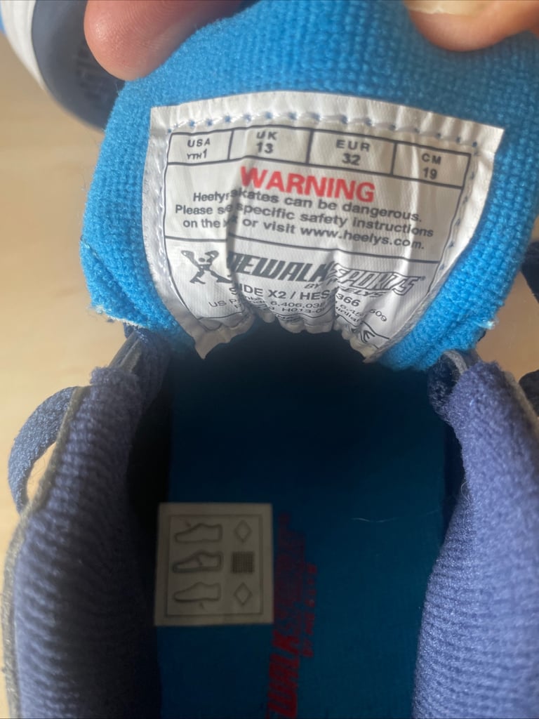Children’s Heelys  sidewalk sport  Size 13.  