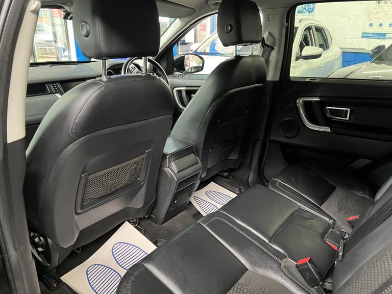 2017 Land Rover Discovery Sport 2.0 TD4 SE Tech SUV 5dr Diesel Auto 4WD Euro 6 (s/s) (180 ps) EST...