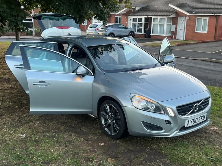2010 Volvo V60 D3 [163] SE Lux 5dr Geartronic ESTATE Diesel Automatic