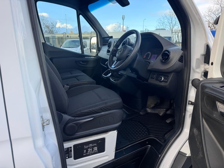 2022 Mercedes Sprinter 314 LWB Panel Van. FSH.  Appleplay/Android. Rear Camera
