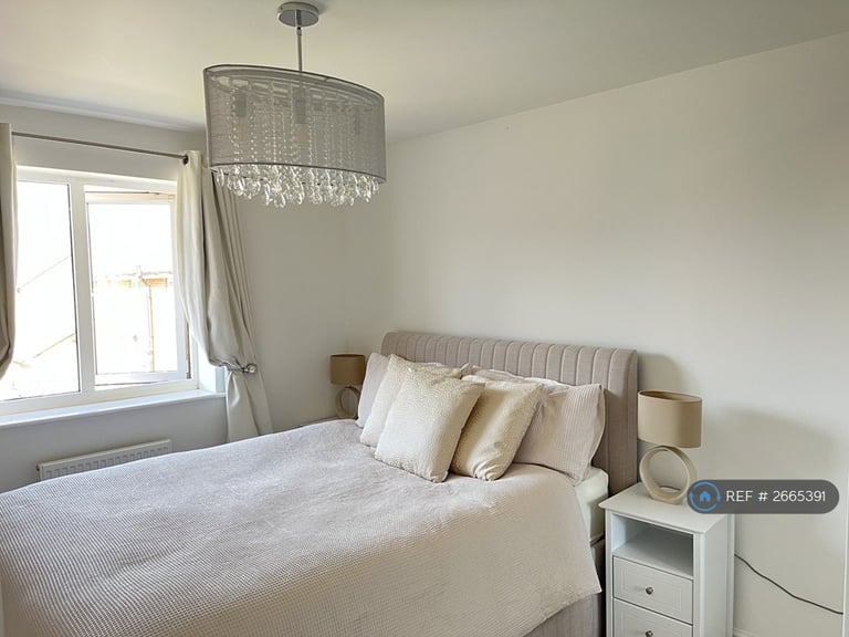 1 bedroom in Castle Hedingham, Trowbridge, BA14 (#2665391)