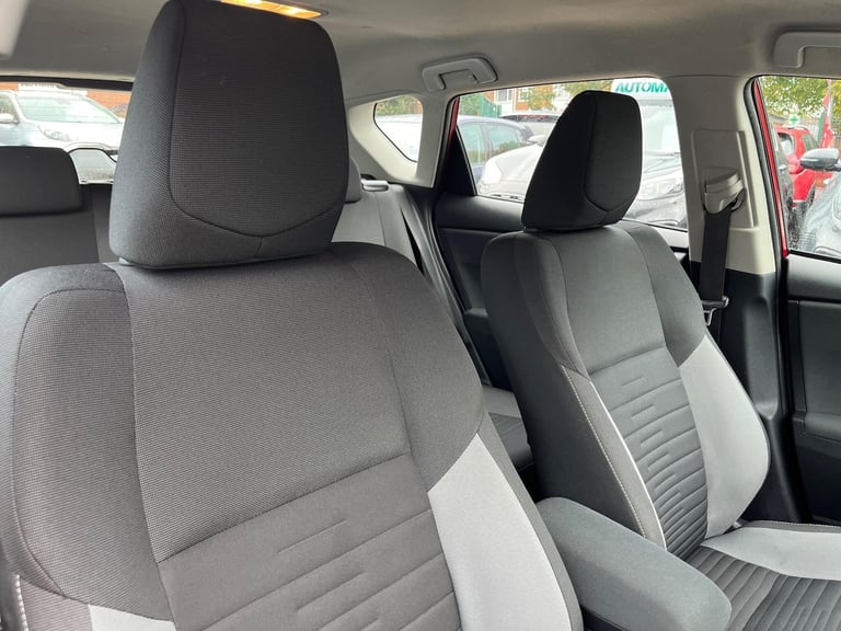 2017 Toyota Auris 1.6 D-4D Business Edition Euro 6 (s/s) 5dr (Safety Sense) HATCHBACK Diesel Manual
