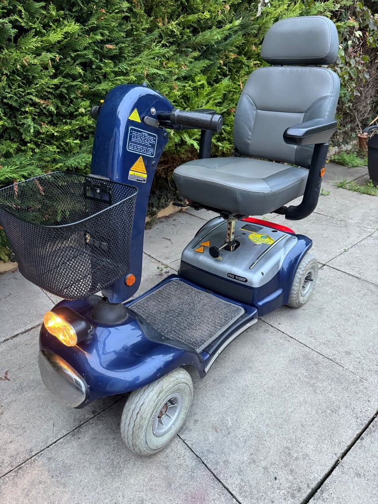 I can deliver for free up to 100 miles Deluxe mobility scooter 