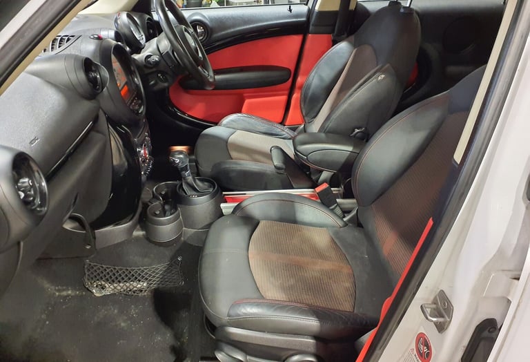 2013 Mini Countryman 2.0 Cooper D SUV 5dr Diesel Auto Euro 5 (112 ps) Diesel