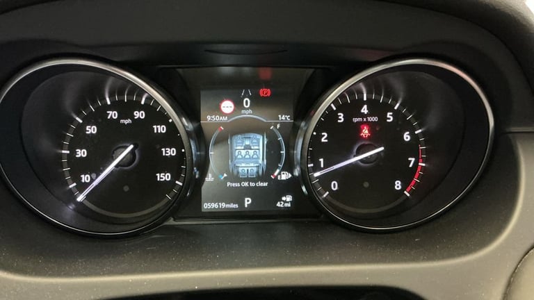 2018 Land Rover Discovery Sport 2.0 Si4 HSE Luxury SUV 5dr Petrol Auto 4WD Euro 6 (s/s) (240 ps) ...