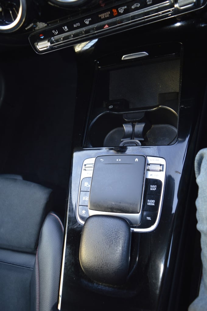 ONE OWNER,SAT NAV,AUTO,PETROL,FULL SERVICE HISTORY