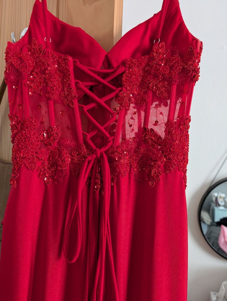Red long prom dress