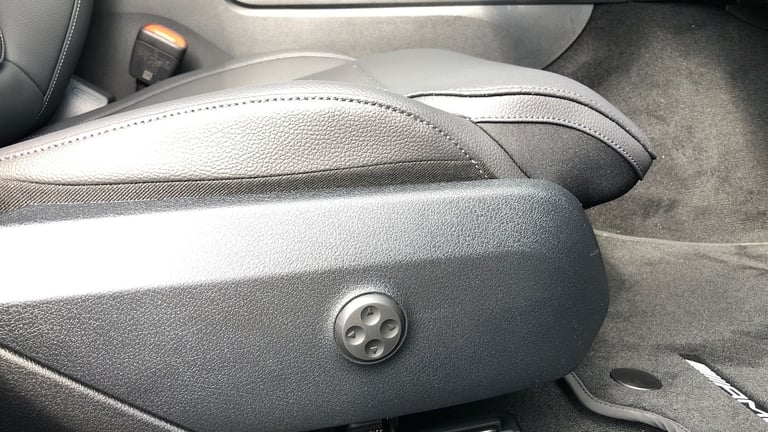 2024 Mercedes-Benz C Class C 300 E AMG LINE AUTO Saloon Hybrid Automatic