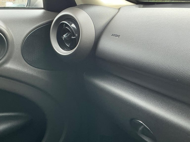 2012 MINI Countryman 1.6 Cooper Euro 5 (s/s) 5dr HATCHBACK Petrol Manual