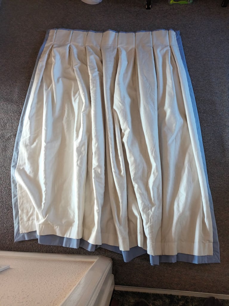 2 pair's of Curtains. 