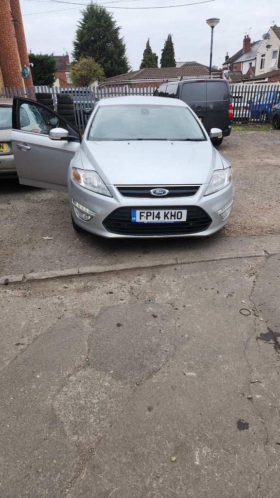 Ford, MONDEO, Hatchback, 2014, Manual, 1560 (cc), 5 doors