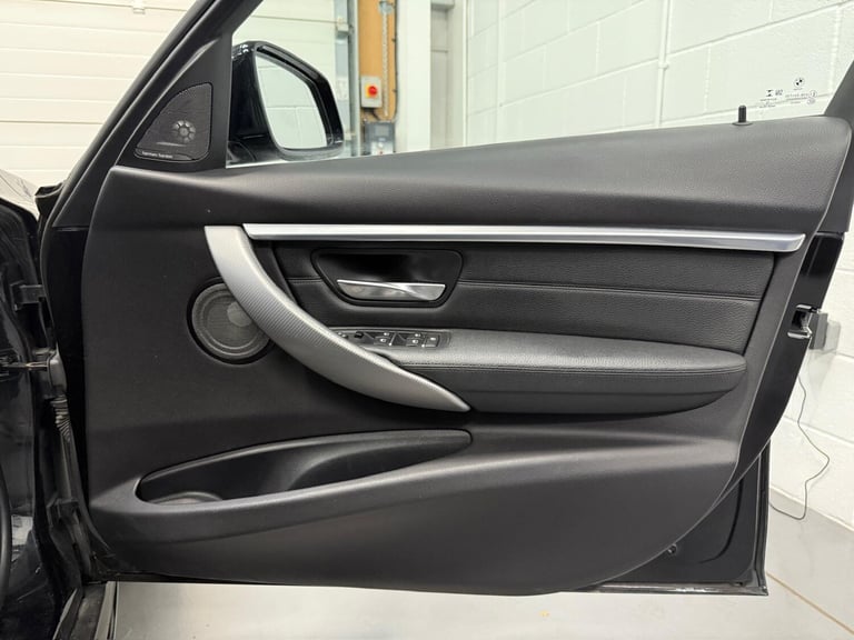 2018 BMW 3 Series 320d M Sport Shadow Edition 4dr Step Auto SALOON DIESEL Automatic