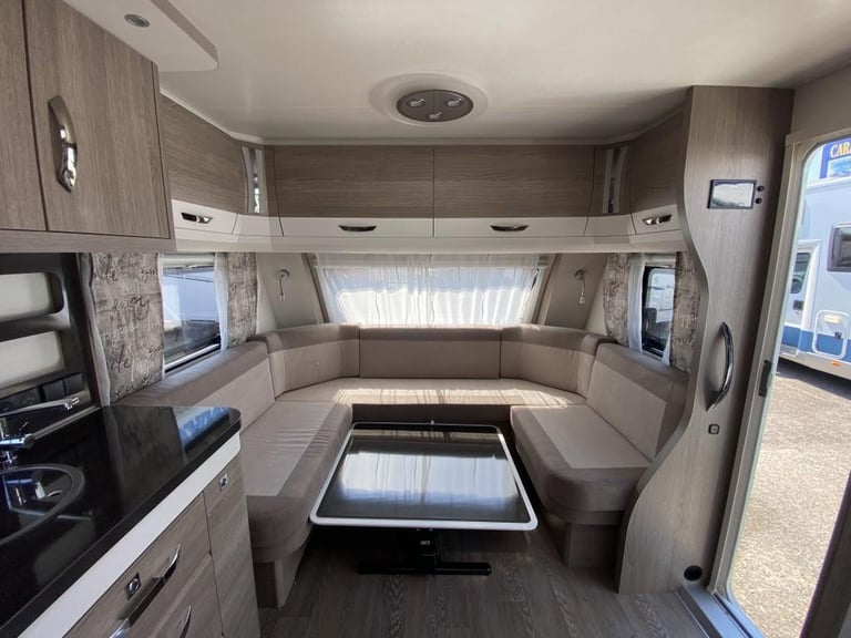 2023 HOBBY PRESTIGE 650 KFU 6 Berth Fixed bed and bunks UK authorised dealer